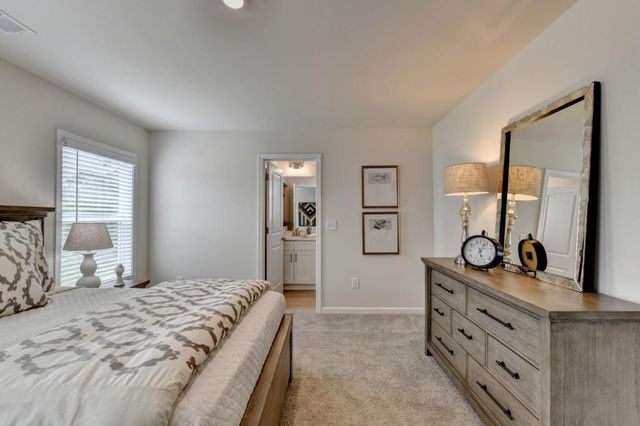 850 Glennferry Bend SW, Mableton, GA 30126