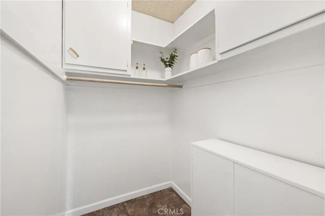 15944 Gledhill, North Hills, CA 91343