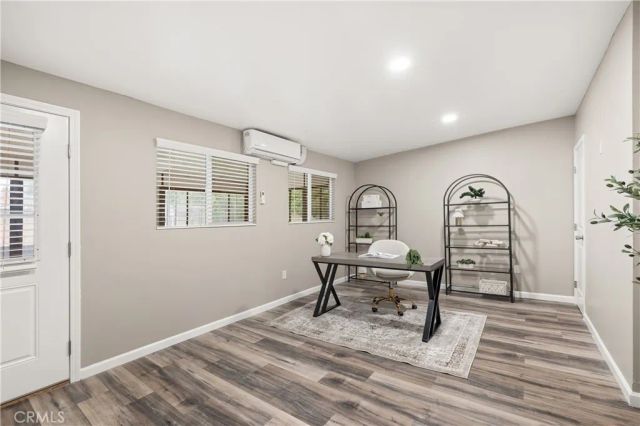 15944 Gledhill, North Hills, CA 91343