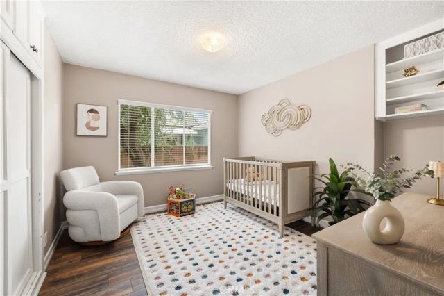 15944 Gledhill, North Hills, CA 91343