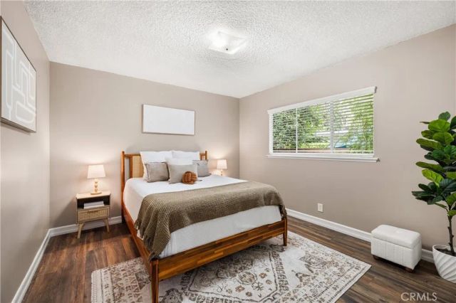 15944 Gledhill, North Hills, CA 91343