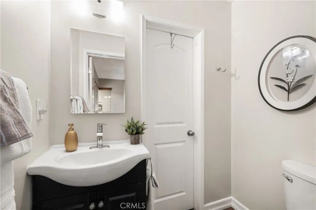 15944 Gledhill, North Hills, CA 91343