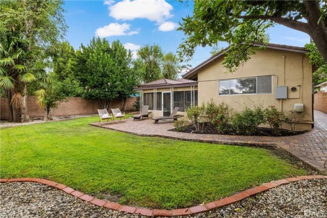 15944 Gledhill, North Hills, CA 91343