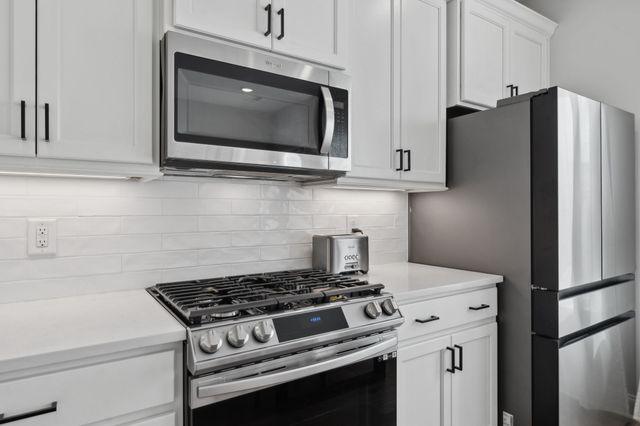 852 Westcott Ln, Antioch, TN 37013