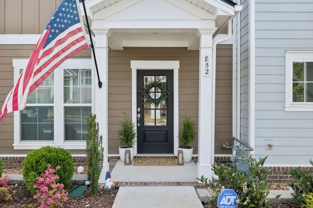 852 Westcott Ln, Antioch, TN 37013