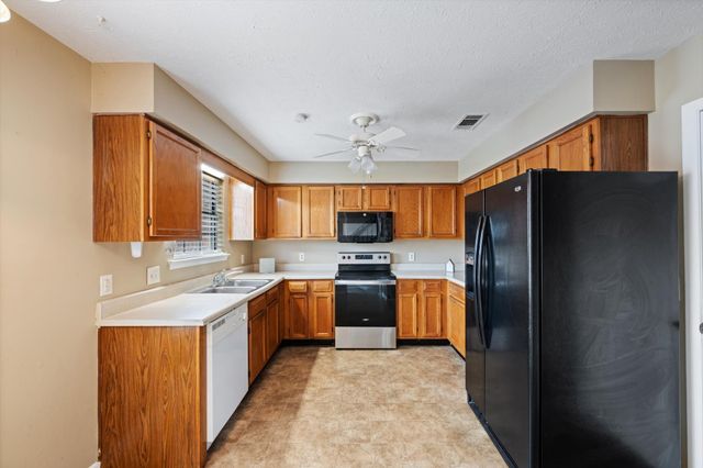 150 Heritage Trace Dr, Madison, TN 37115