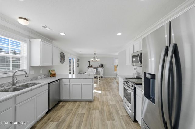 7424 Rugged Bark Lane, Knoxville, TN 37924