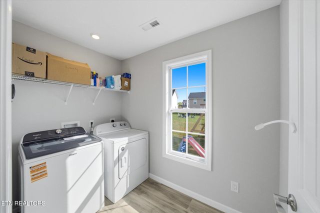 7424 Rugged Bark Lane, Knoxville, TN 37924