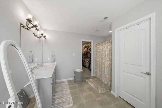 7424 Rugged Bark Lane, Knoxville, TN 37924