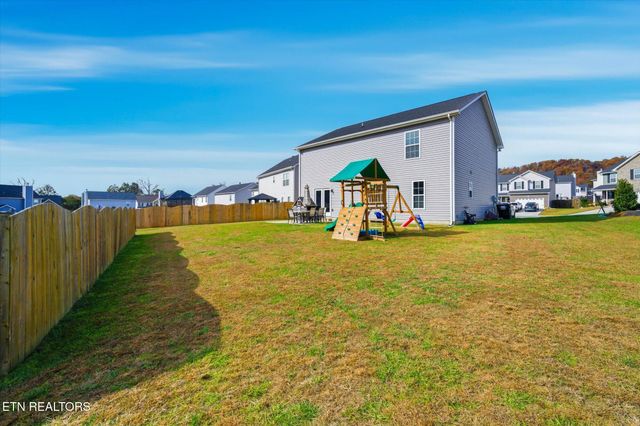 7424 Rugged Bark Lane, Knoxville, TN 37924