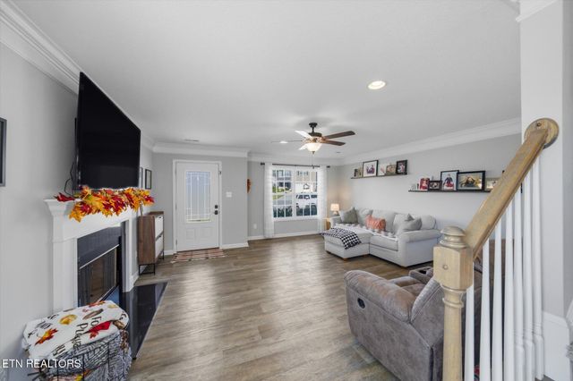 7424 Rugged Bark Lane, Knoxville, TN 37924