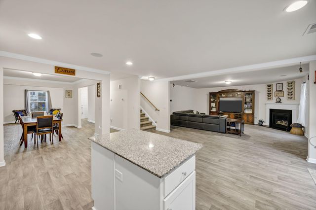 169 Carriagebrook Circle, Camden, SC 29020