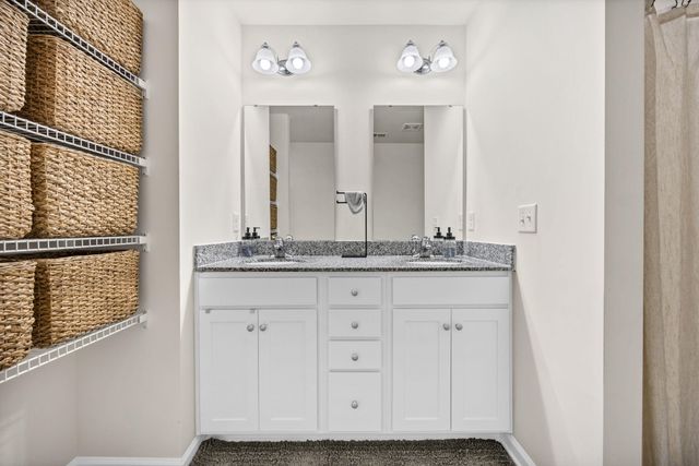 169 Carriagebrook Circle, Camden, SC 29020