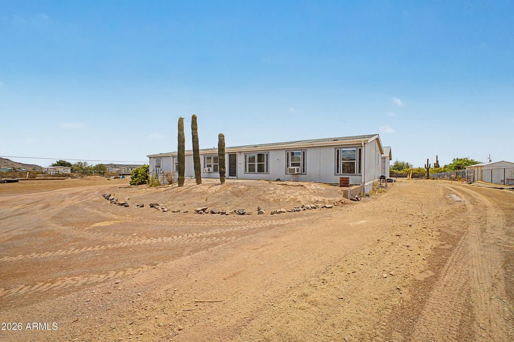 16509 W QUAIL RUN Road, Surprise, AZ 85387 — photo 2