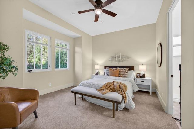 23310 Darkhorse Dr, Auburn, CA 95602
