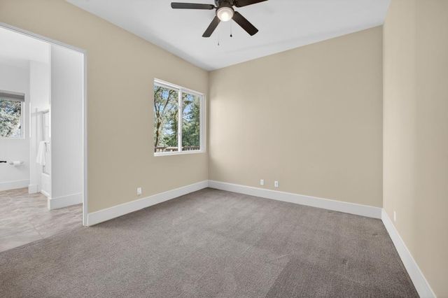 23310 Darkhorse Dr, Auburn, CA 95602