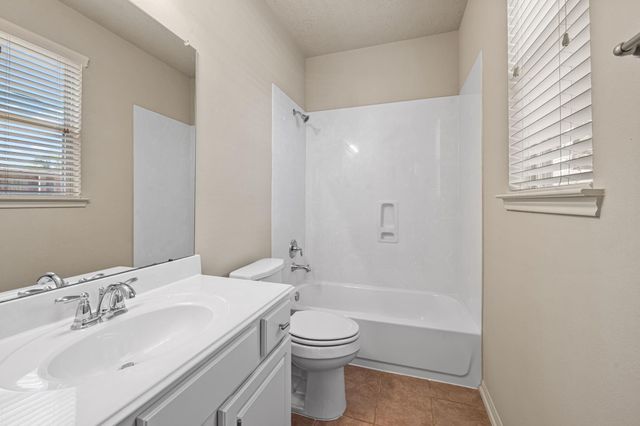 3327 Home Point Drive, Houston, TX 77091