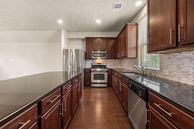 3327 Home Point Drive, Houston, TX 77091