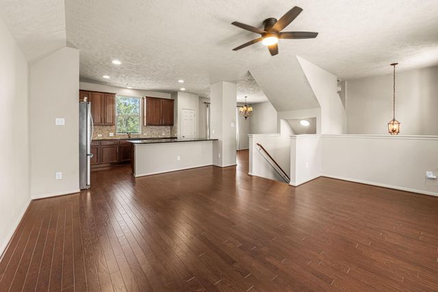 3327 Home Point Drive, Houston, TX 77091