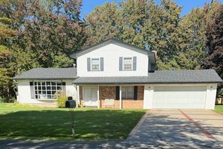 2322 Cline Road, Fruitport Vllg, MI 49444