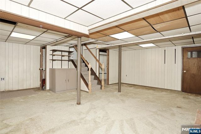 388 Allaire Avenue, Leonia, NJ 07605