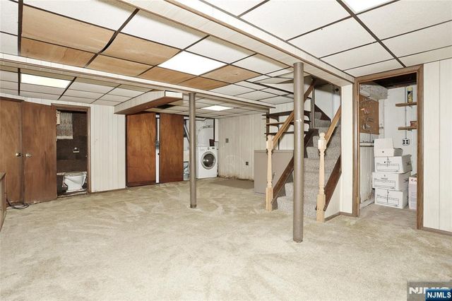 388 Allaire Avenue, Leonia, NJ 07605