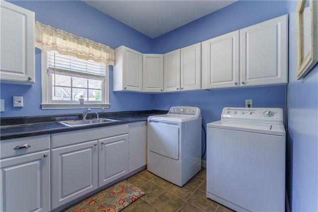 6506 Vista View Court, Flowery Branch, GA 30542