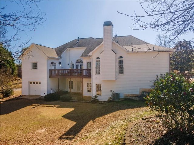 6506 Vista View Court, Flowery Branch, GA 30542