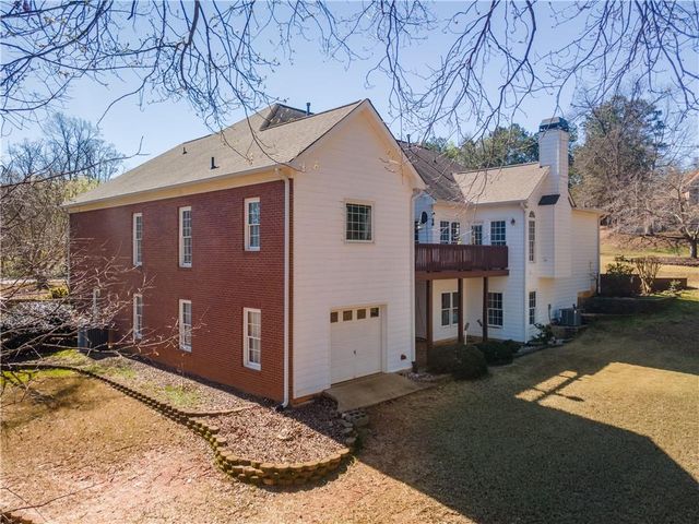6506 Vista View Court, Flowery Branch, GA 30542