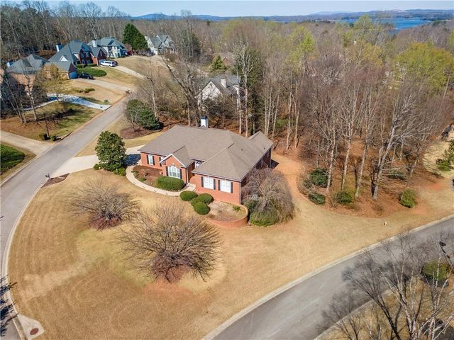 6506 Vista View Court, Flowery Branch, GA 30542