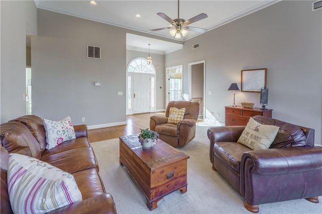 6506 Vista View Court, Flowery Branch, GA 30542