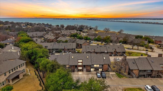 1029 Signal Ridge Place, Rockwall, TX 75032