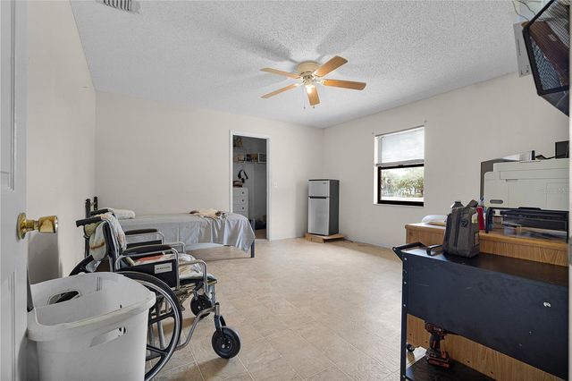 12 CHERRY BLOSSOM LANE, Winter Haven, FL 33884