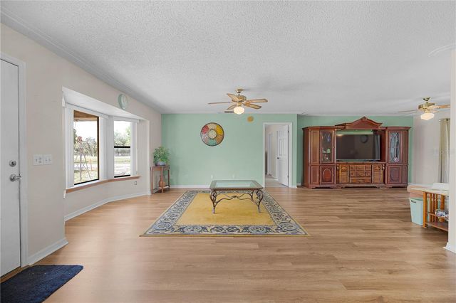 12 CHERRY BLOSSOM LANE, Winter Haven, FL 33884