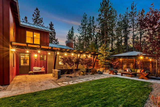 61389 Campbell Court, Bend, OR 97702