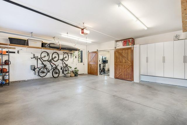 61389 Campbell Court, Bend, OR 97702