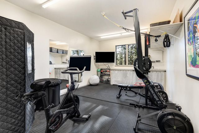 61389 Campbell Court, Bend, OR 97702