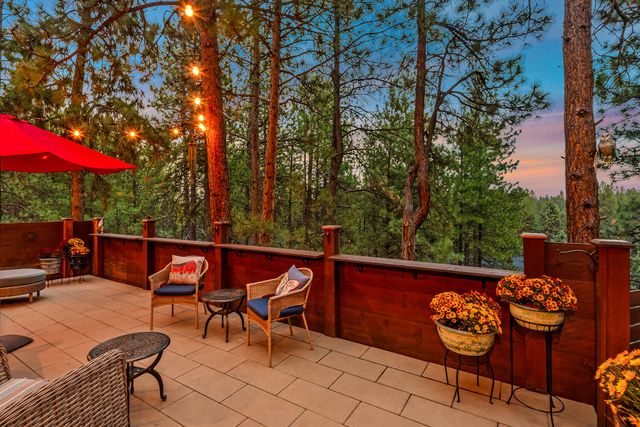 61389 Campbell Court, Bend, OR 97702