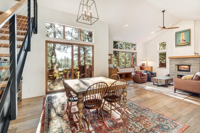 61389 Campbell Court, Bend, OR 97702