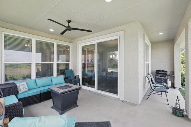 9809 Salford Way, Denton, TX 76207