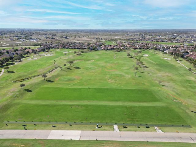 9809 Salford Way, Denton, TX 76207