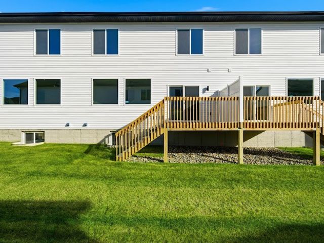 206 NE Doe Pointe Lane, Ankeny, IA 50021