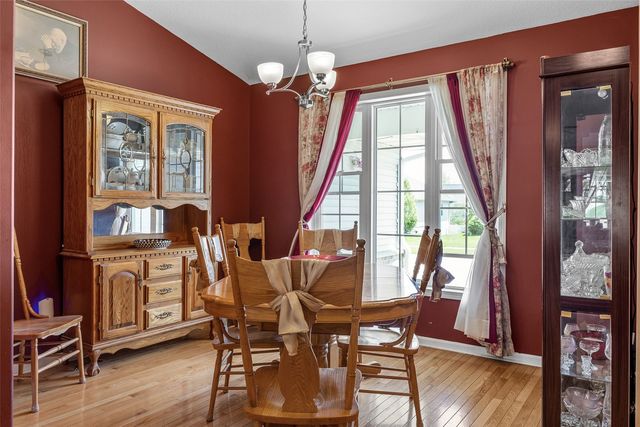 4322 Widgeon Drive, Marion, IA 52302