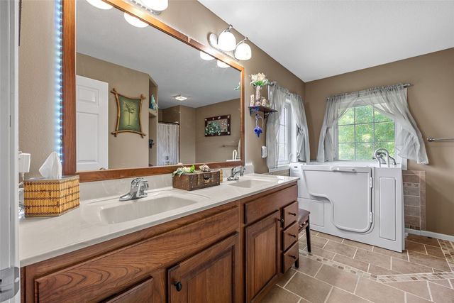 4322 Widgeon Drive, Marion, IA 52302
