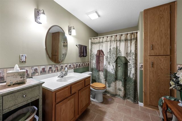 4322 Widgeon Drive, Marion, IA 52302