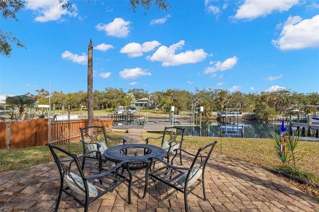 9208 RIVER COVE DRIVE, Riverview, FL 33578