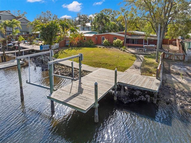 9208 RIVER COVE DRIVE, Riverview, FL 33578