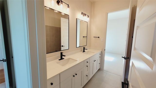 6821 Southrock Drive, Midlothian, TX 76065