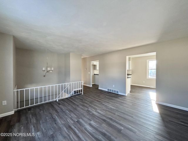 632 Brahier Lane, Maumee, OH 43537