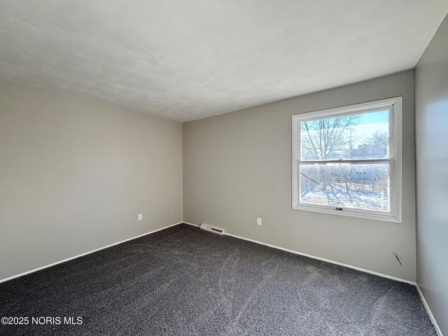 632 Brahier Lane, Maumee, OH 43537